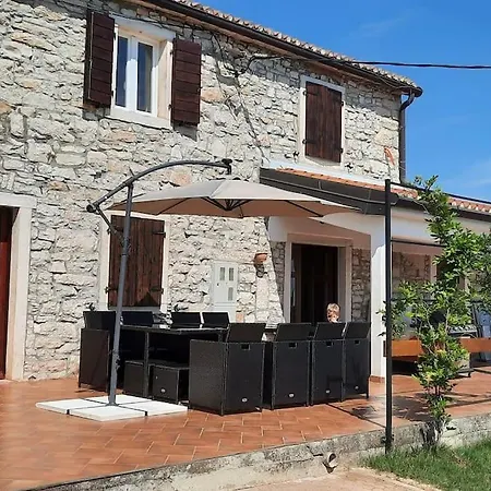 For 8 People, Pool + Sea View