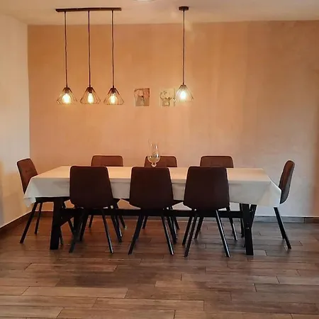 Villa For 8 People, Pool + Sea View *