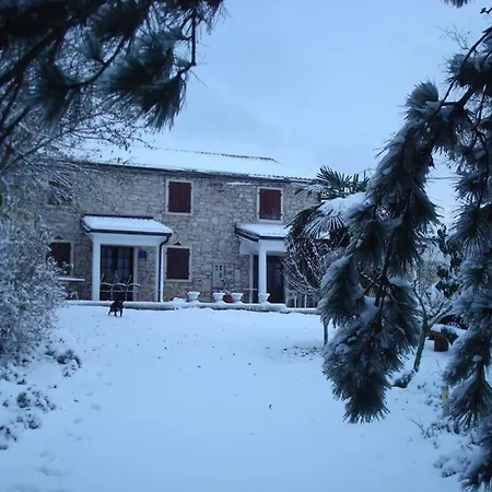 For 8 People, Pool + Sea View Vila Vilanija